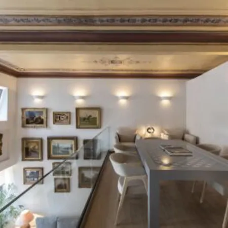 Hotel Gallery & Residences