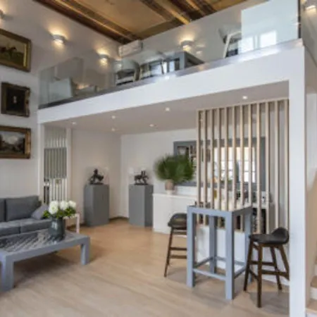 Hotel Gallery & Residences Piraeus